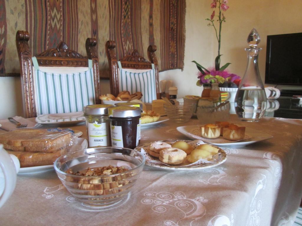 A Casa Di Angela B&B Carbonia Luaran gambar